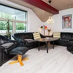 4 Star Holiday Home In Juelsminde *