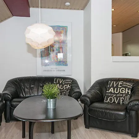 4 Star In Juelsminde Ferienhaus