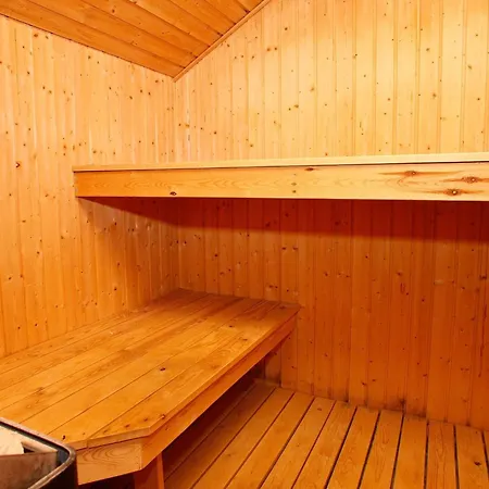 4 Star In Juelsminde Vakantiehuis *